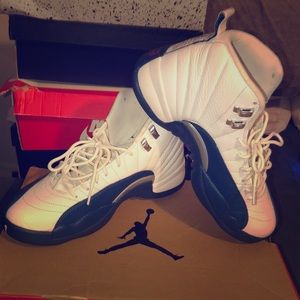 Air Jordan retro 12